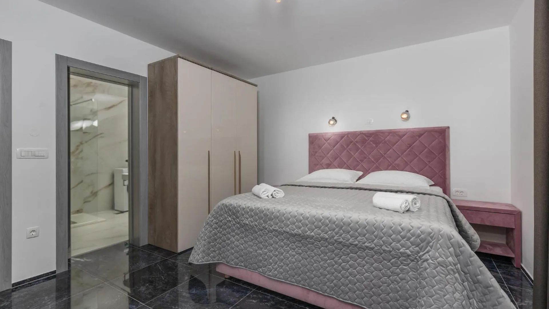 Lovely Apartment In Lovran With House Sea View